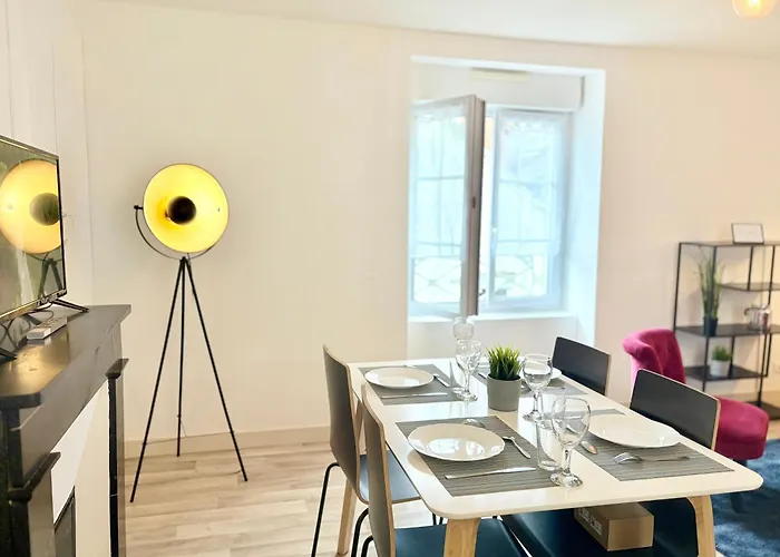 Hypercentre - 2 - Proche Commerces Apartament *