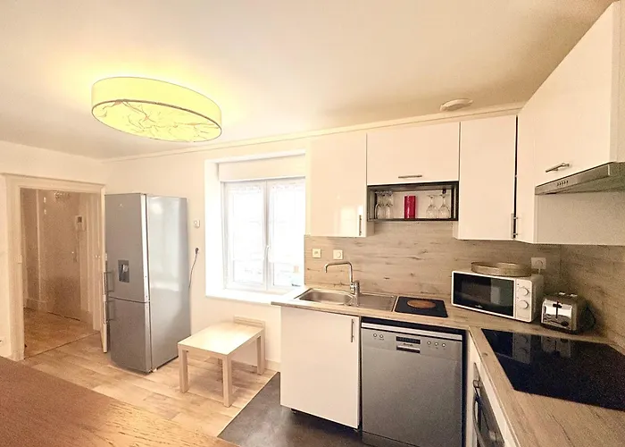 Hypercentre - 2 - Proche Commerces Apartament Cholet